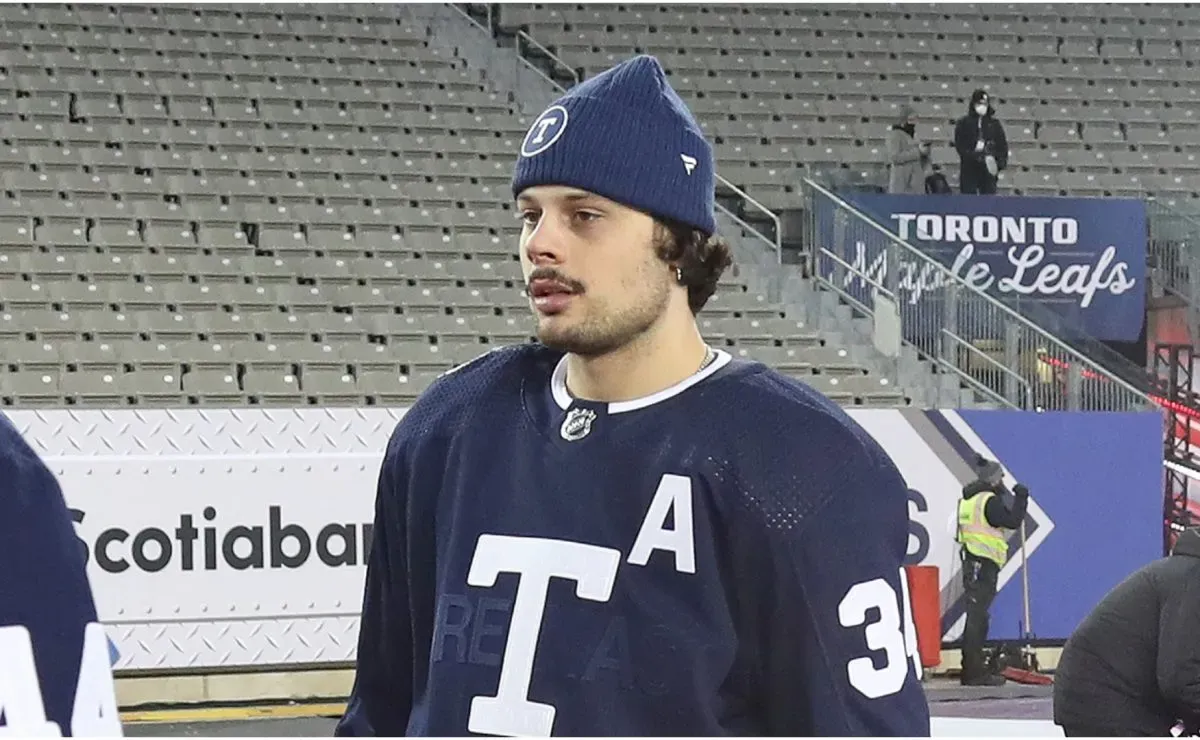 NHL News: Canucks reportedly allowing Auston Matthews' Maple Leafs to snatch potential partner for Elias Pettersson