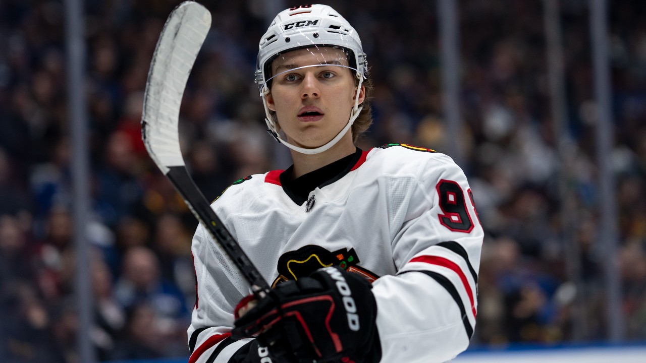 Friday Four: Blackhawks still need to find more help for Bedard
