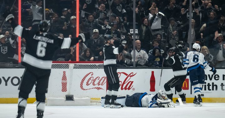 Turnovers sink Winnipeg Jets in 4-1 loss in Los Angeles - Winnipeg