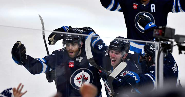 Lowry scores 2OT winner as Winnipeg Jets complete miracle rally to beat Blues 4-3 in Game 7 - Winnipeg