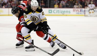 Bruins forward signs one-year deal with Winnipeg Jets