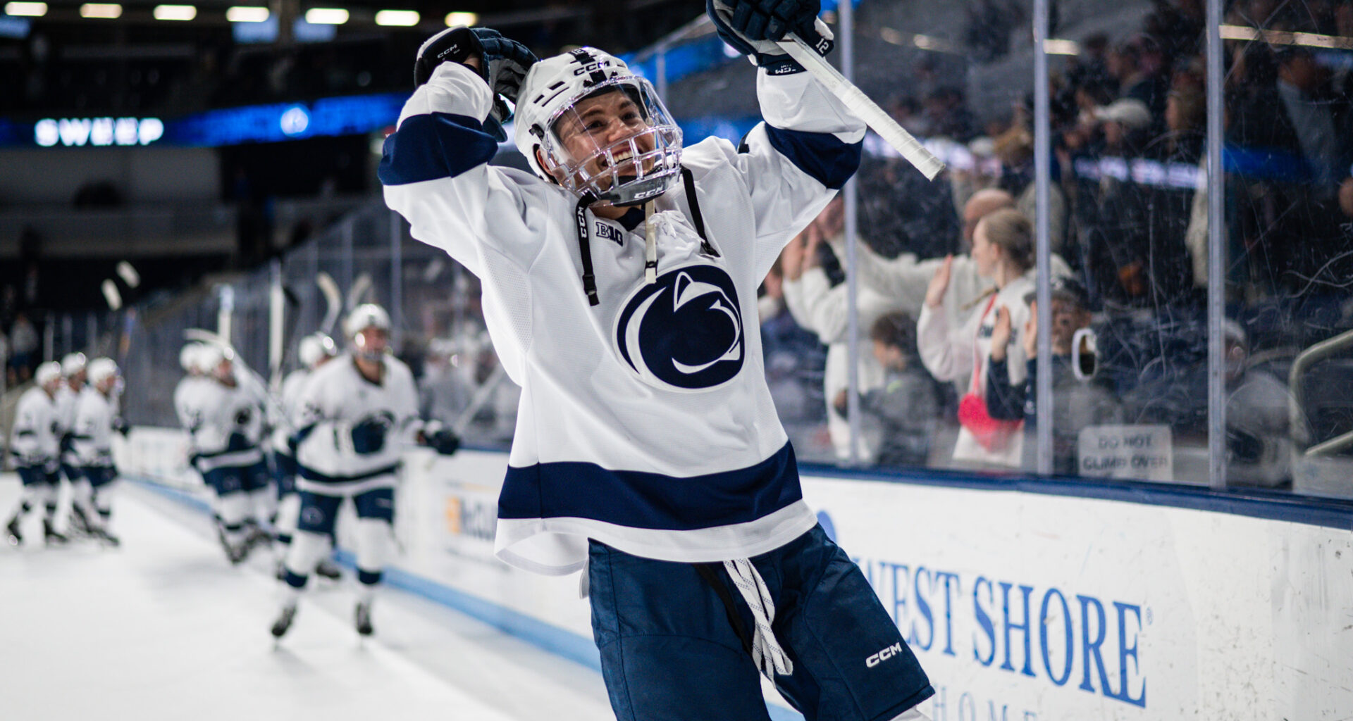 Report: Five-Star Forward & 2026 Top NHL Prospect Gavin McKenna To Commit To Penn State Men's Hockey