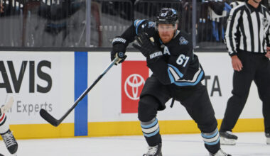 Lawson Crouse Scores Second-Period Equalizer For Utah