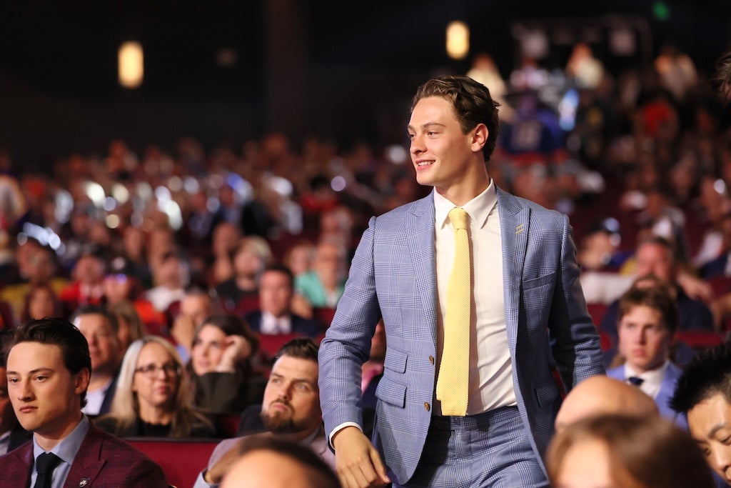 Bruins top prospect James Hagens makes his decision for 2025-26 season - 98.5 The Sports Hub