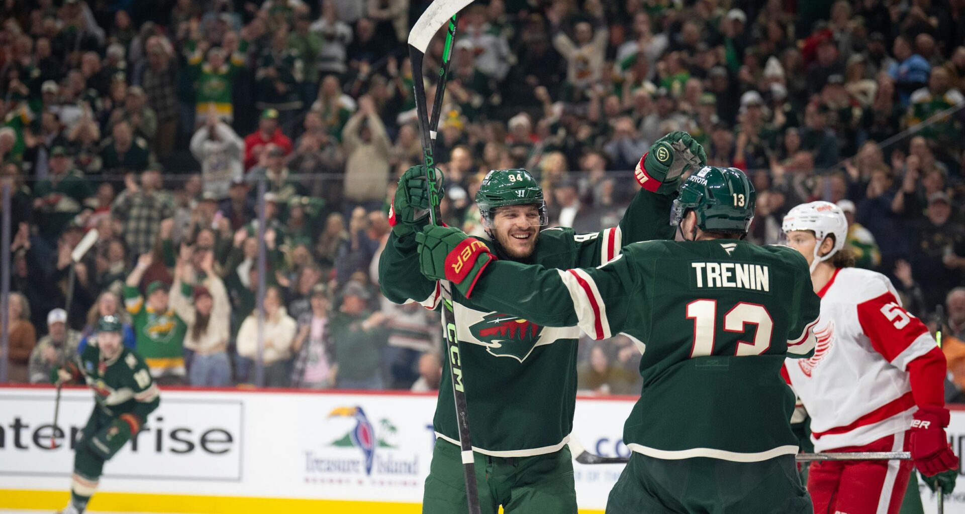 Wild’s Jakub Lauko offers a reminder that he’s here to help