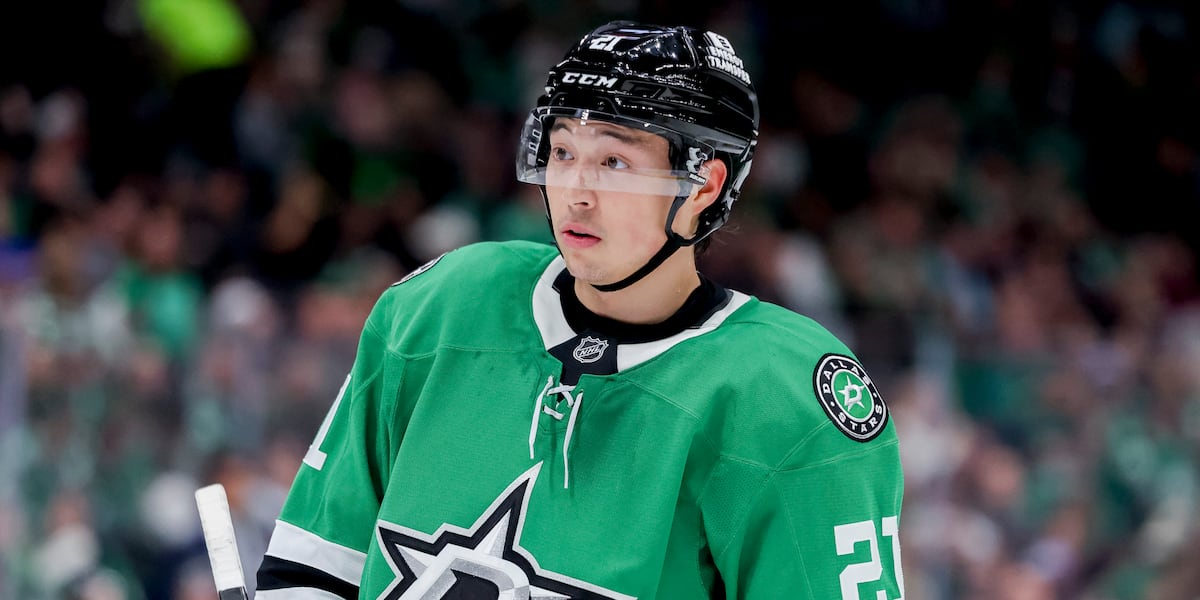 Jason Robertson has natural hat trick in the Stars' 4-3 victory over the Oilers