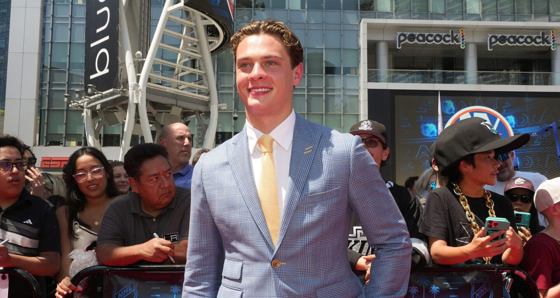 Bruins Coach Gushes Over Decision To Draft James Hagens