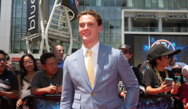 Bruins Coach Gushes Over Decision To Draft James Hagens