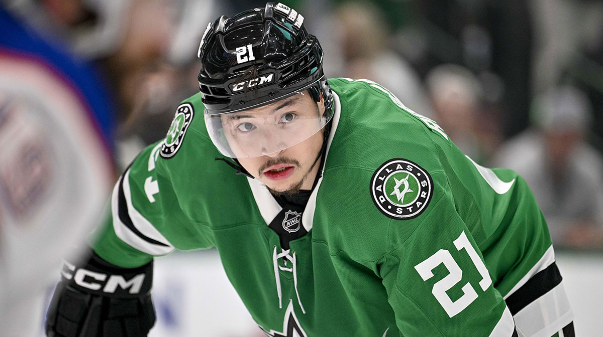 Dallas Stars left wing Jason Robertson (21) during the game between the Dallas Stars and the Edmonton Oilers in game five of the Western Conference Final of the 2025 Stanley Cup Playoffs at American Airlines Center.