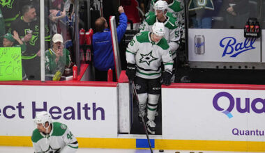 Stars forward Mikko Rantanen receives cheers, some boos, in 1st game against Avs since he was traded