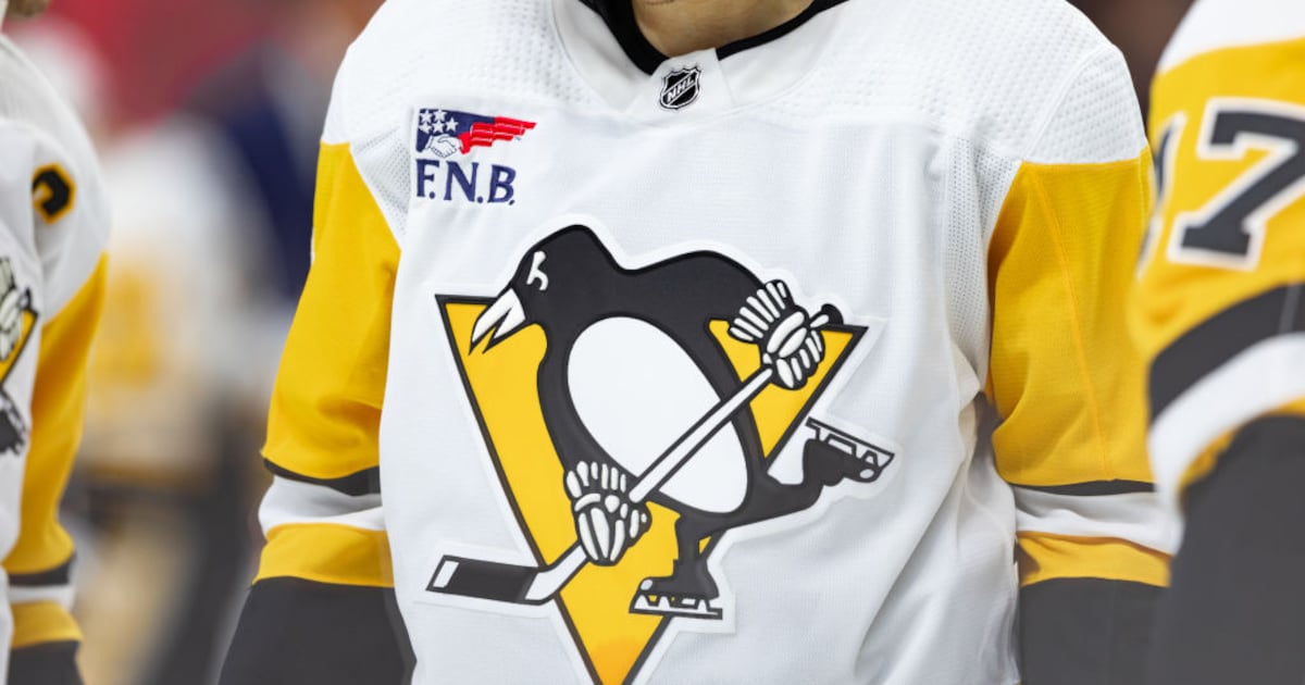 Former Pittsburg Penguins ownership group including Mario Lemieux continue to seek renewed ownership, Fenway Sports Group remains uninterested