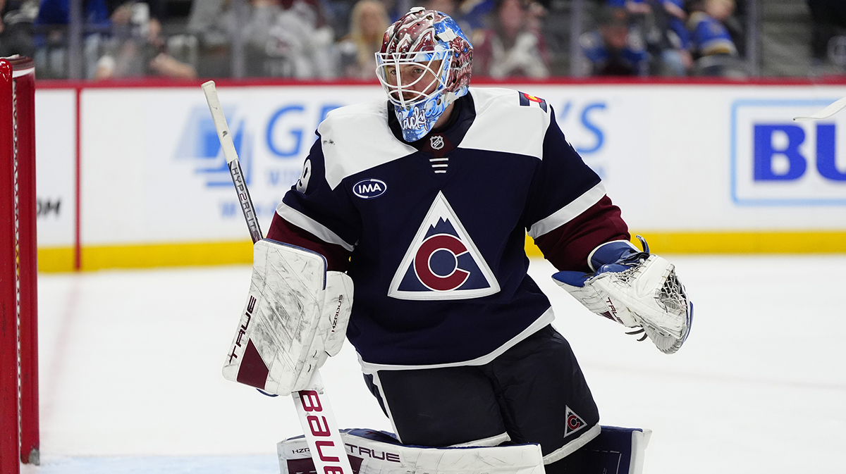 Colorado Avalanche goaltender Mackenzie Blackwood (39) defends the net in the first period against the St. Louis Blues at Ball Arena.