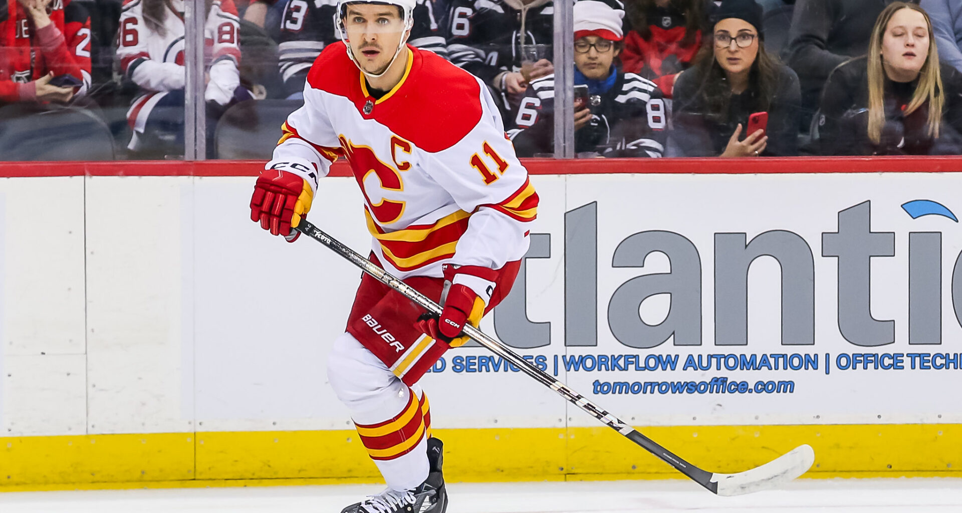 Mikael Backlund Calgary Flames