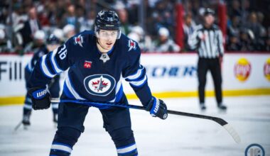 Winnipeg Jets sign RFA Morgan Barron to a two-year contract – Illegal Curve Hockey