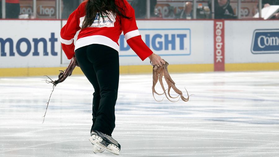 NHL traditions, Detroit Red Wings Octopus....