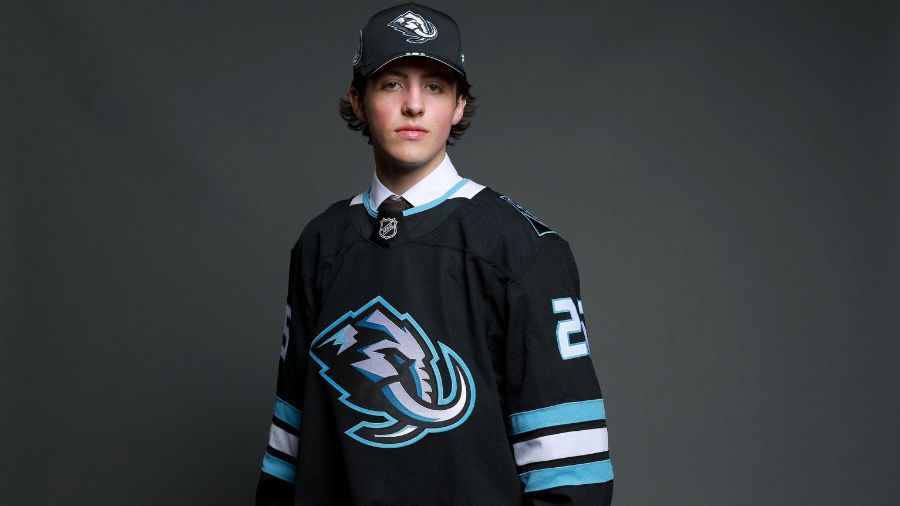 Caleb Desnoyers, Utah Mammoth...