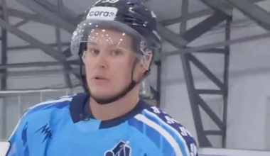 Matvei Michkov, Ultimate Puck Knower, Thinks That Dump and Chase Hockey Is As Donkey-Brained As It Gets