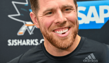 Joe Pavelski, Sharks, red wings