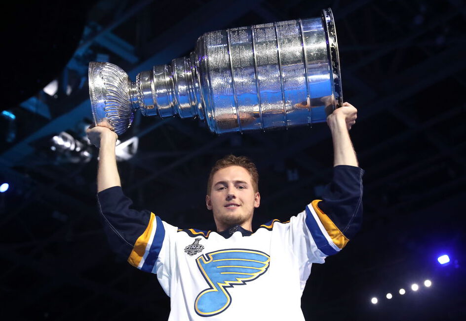 How the World Looked When the Blues Won Their Stanley Cup - The Hockey Writers - St Louis Blues