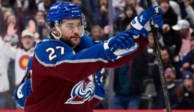 Jonathan Drouin to N.Y. Islanders