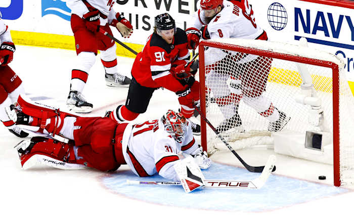 Goaltenders in the spotlight for Jets-Blues, Hurricanes-Devils, Capitals-Canadiens and Kings-Oilers
