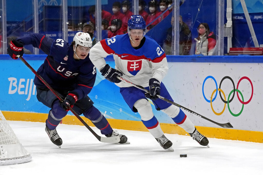 Samuel Kňažko Signs In Czechia