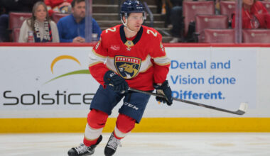 Panthers Sign Tobias Bjornfot