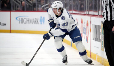 Lightning Re-Sign Gage Goncalves To Two-Year Contract
