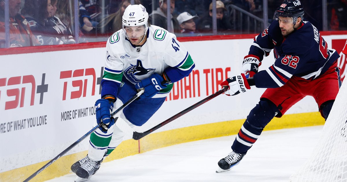 NHL Free Agency: Flyers sign Noah Juulsen to one-year deal, add defensive depth