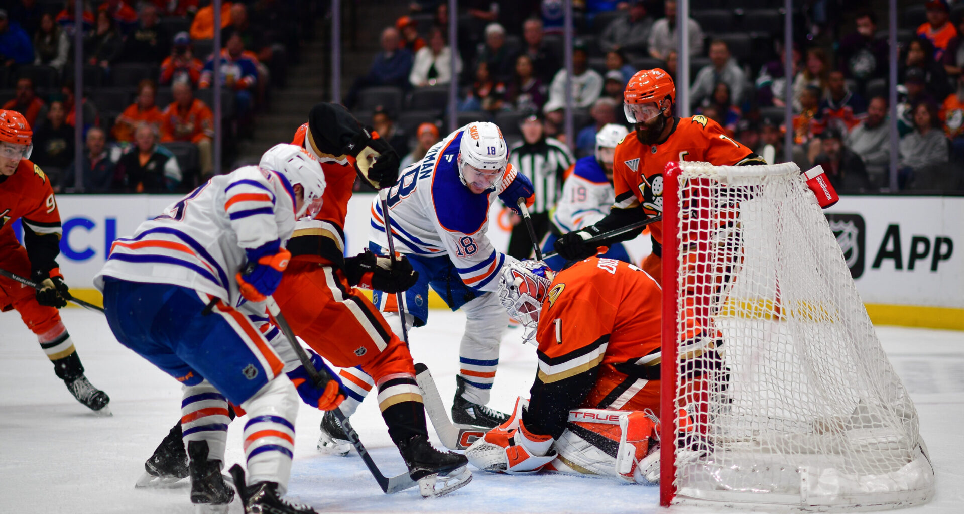 Anaheim Ducks Focus On Re-Signing Two RFAs