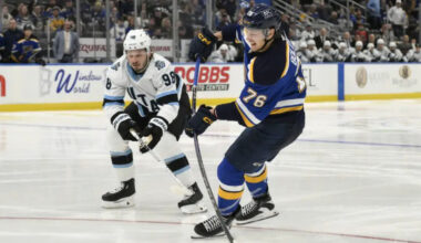 Chicago Blackhawks head coach receives harsh criticism from Utah defenseman