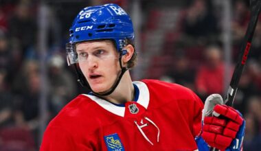 Christian Dvorak is joining the Flyers with familiarity, and an opportunity at center