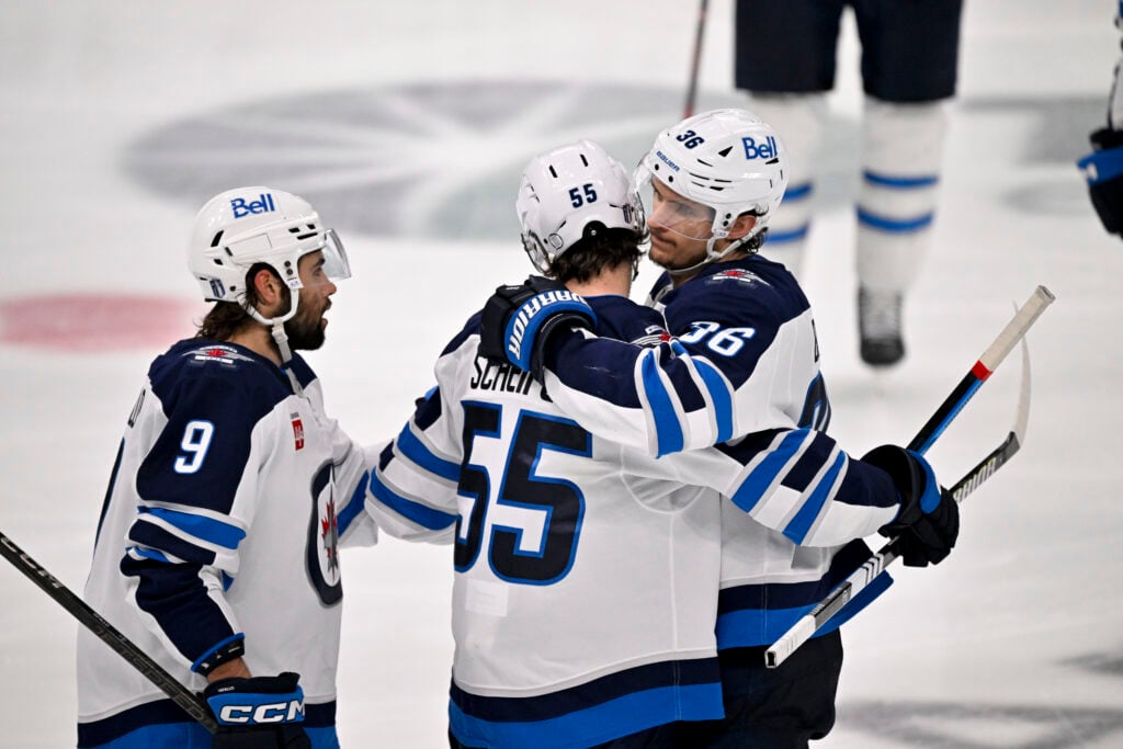 Jets Re-Sign a Key Depth Contributor