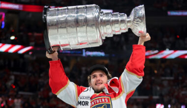 Panthers Sign Mackie Samoskevich To One-Year Deal