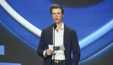 Winnipeg Jets soar with thrilling comeback as they chase NHL playoff dreams