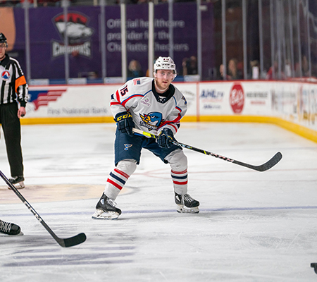 Defenseman Scott Perunovich Signs One-Year, Two-Way Contract with Utah Mammoth