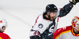 Tampa Bay Lightning Sign Scott Sabourin