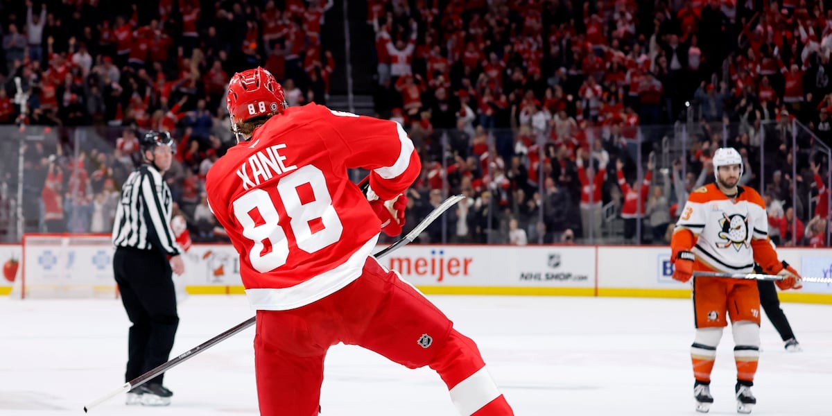 Patrick Kane’s goal late in overtime gives the Red Wings a 5-4 win over the Ducks