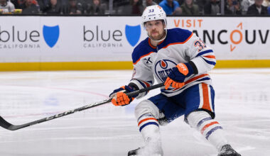 Oilers trade Viktor Arvidsson to Bruins on NHL free agency Day 1 – NBC Sports Boston