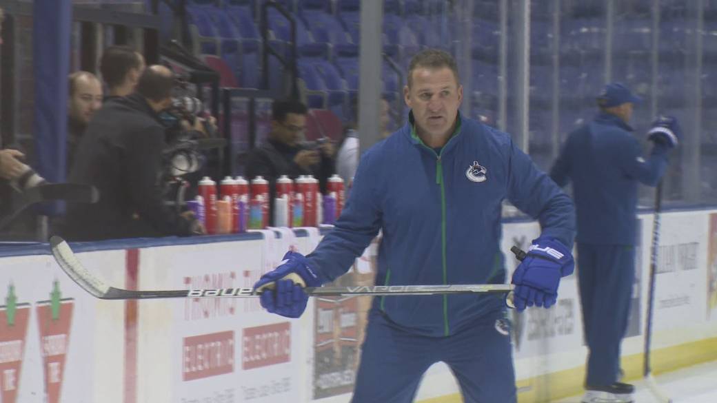 Click to play video: 'Vancouver Canucks officially introduced Adam Foote as team’s new head coach'