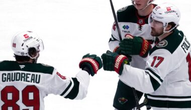 Jared Spurgeon scores as the Wild hold off the Blackhawks for a 4-2 win