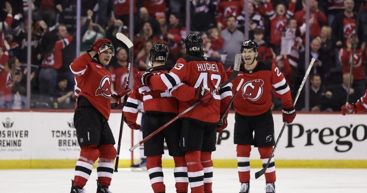 Jesper Bratt has a goal and 2 assists in the Devils’ 3-2 comeback win over the Oilers - Edmonton