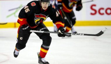 Sam Morton re-signs with Calgary Flames, sets sights on NHL job