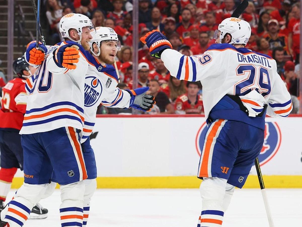 The Edmonton Oilers see The Worm wiggle away to L.A.