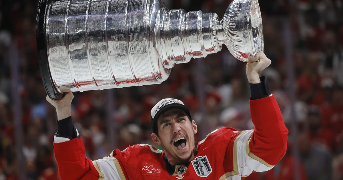 Stanley Cup returning to Czechia thanks to Florida Panthers duo