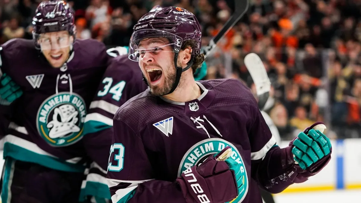 Bombe médiatique à Anaheim: Mason McTavish veut être transigé