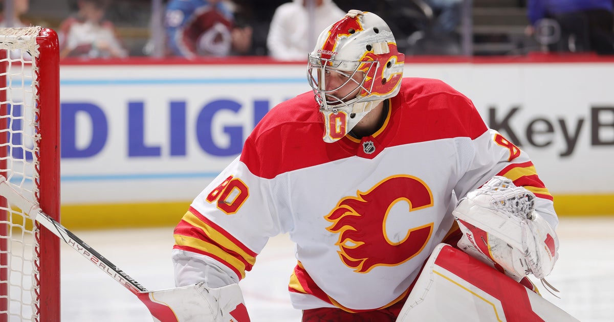 Philadelphia Flyers sign goalie Dan Vladar, center Christian Dvorak as NHL free agency begins