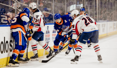 Springfield Thunderbirds | T-Birds Fall in Bridgeport