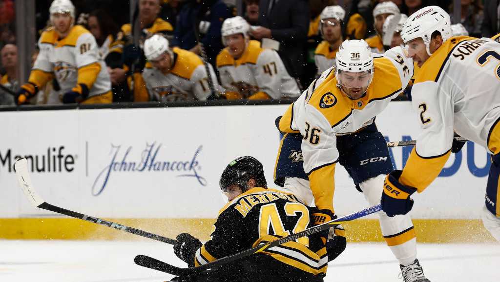 O'Reilly, Stamkos lead Predators to 6-3 win over Bruins