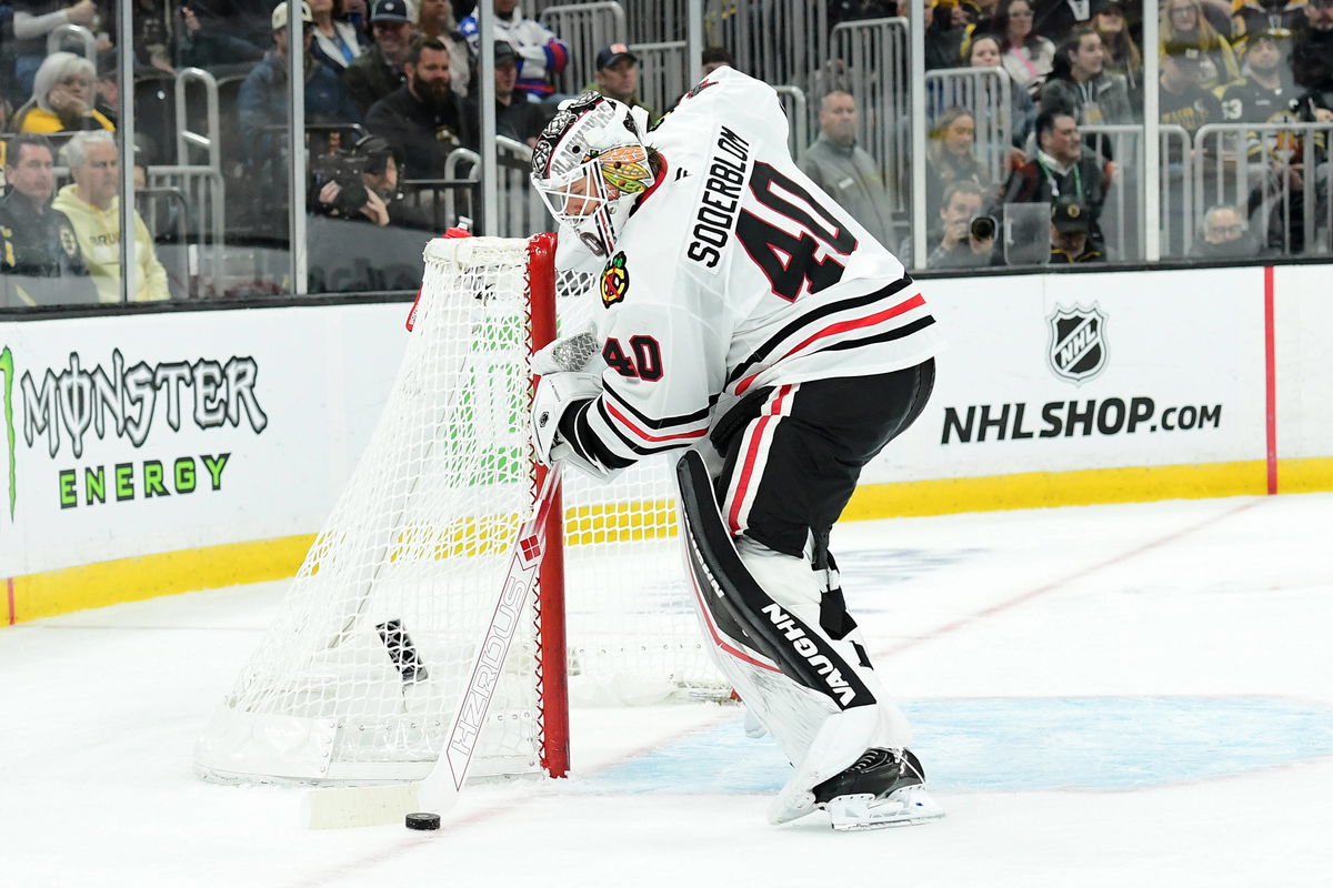 Chicago Blackhawks Avoid Potential Hearing as Goaltender Signs $5.5 Million Deal